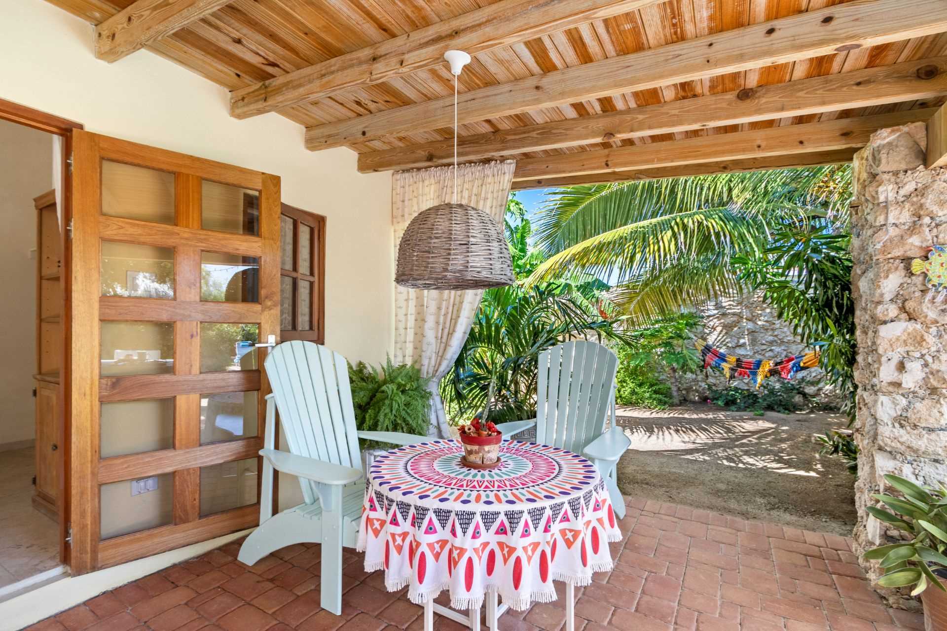 Second Row Ocean Front - Villa Laurence Four Bedroom etc. - VL244
