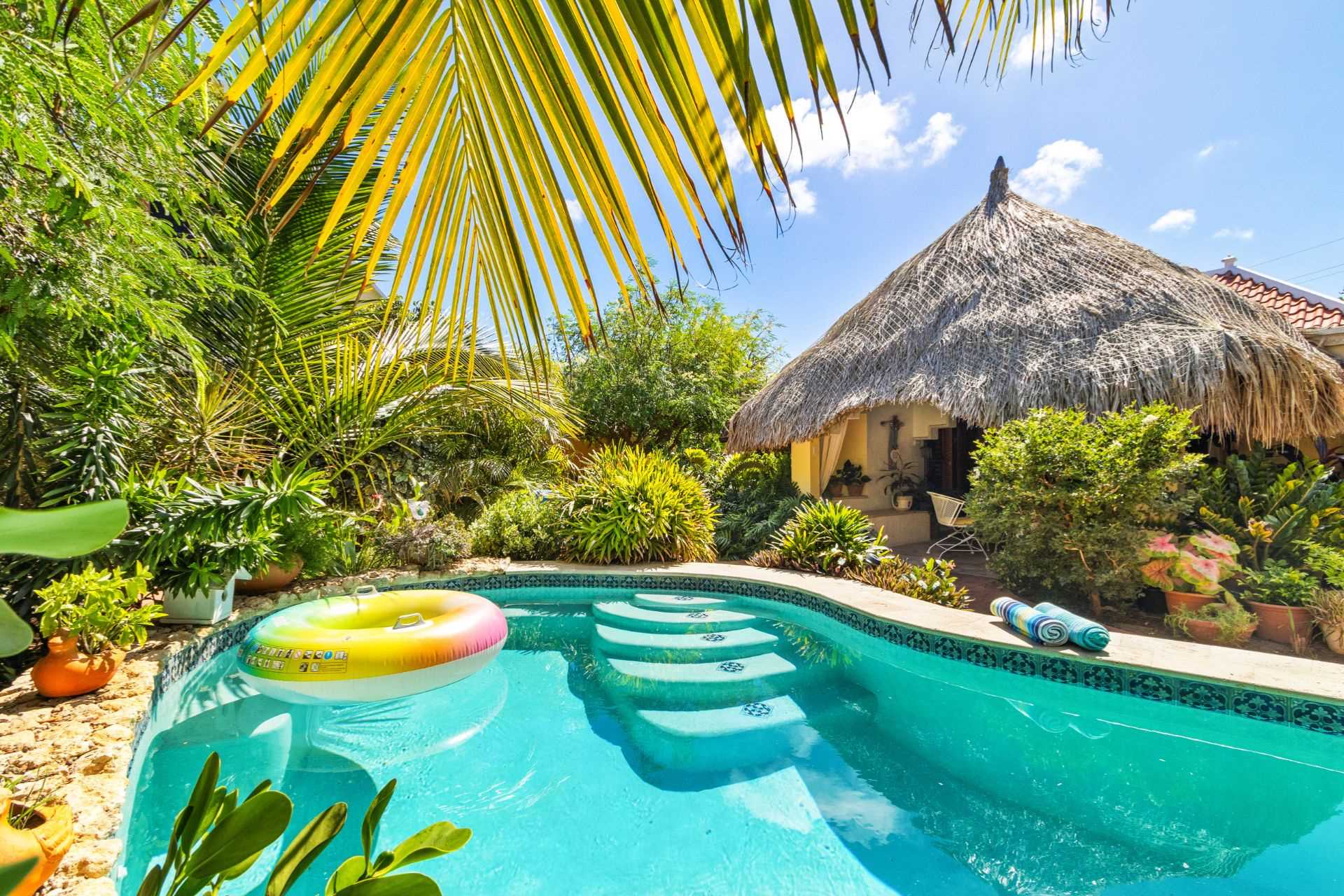 Second Row Ocean Front - Villa Laurence Four Bedroom etc. - VL244