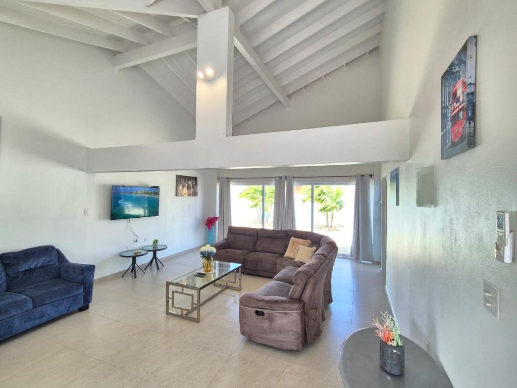 Sirena Azul Getaway APT1 - VS-111