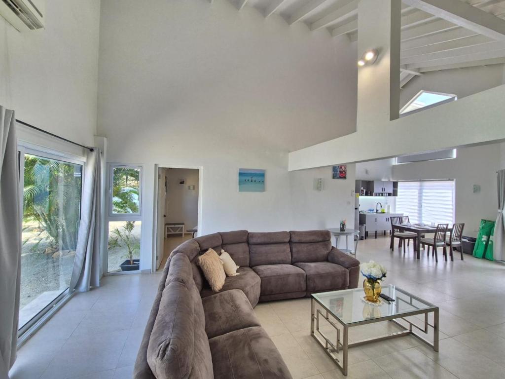 Sirena Azul Getaway APT1 - VS-111