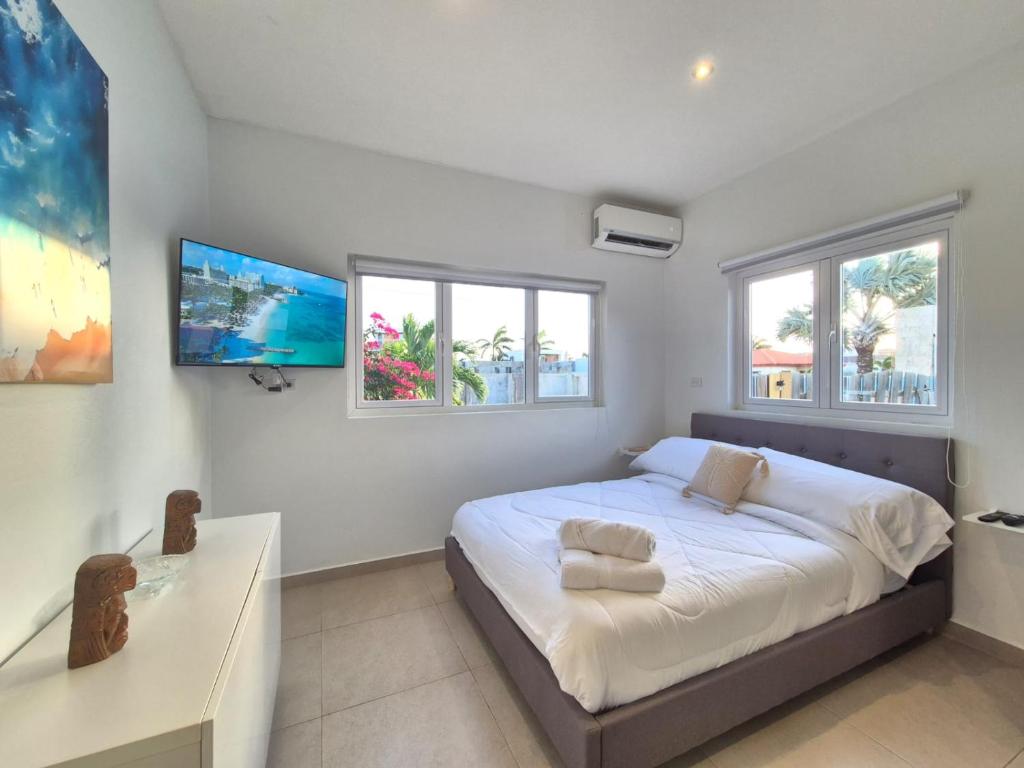 Sirena Azul Getaway APT1 - VS-111