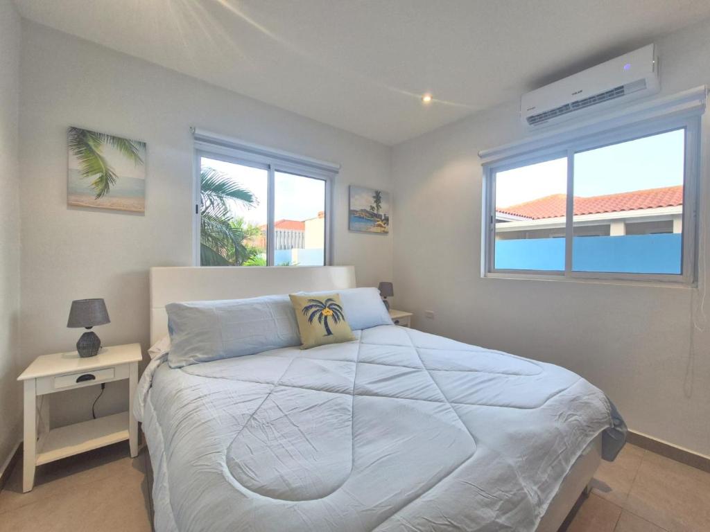 Sirena Azul Getaway APT1 - VS-111