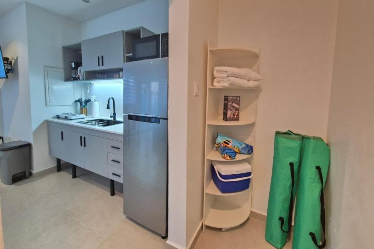 Villa Sirena Azul Apt 3 Palm Beach - VS-121
